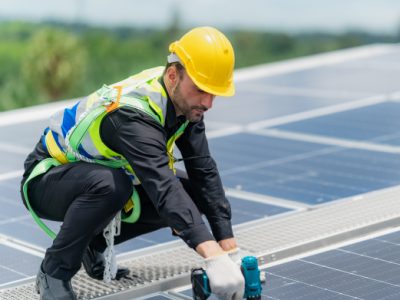 technician-engineer-working-on-checking-maintenanc-2022-11-15-07-30-10-utc-1.jpg